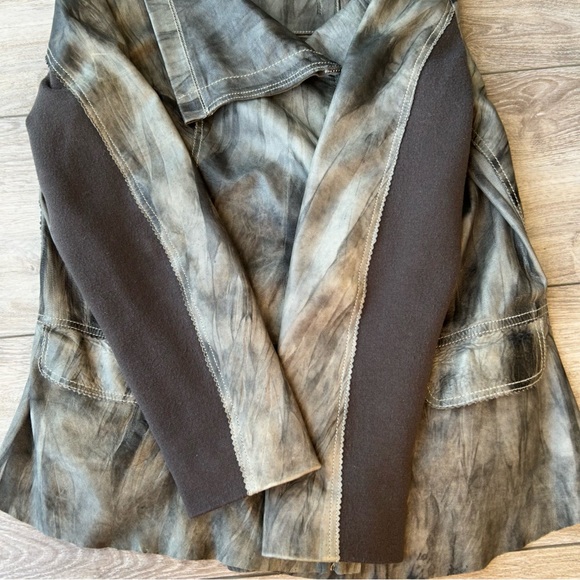 Summum Distressed Luxury Soft Leather Moto Jacket - Picture 6 of 15